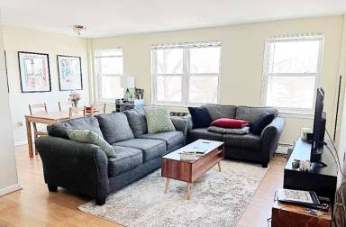 Main picture of 40 Owen St