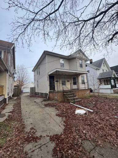 Main picture of 3245 W 99th St