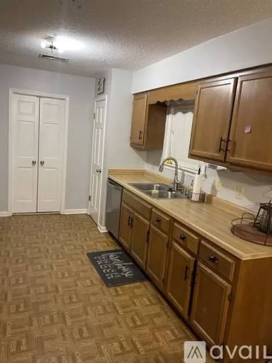 Main picture of 755 Memory Ln