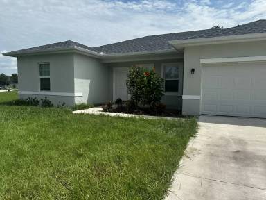 Main picture of 13168 SW 35th Cir
