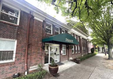 Main picture of 620 19th Ave E