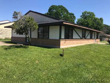 Main picture of 308 Knollwood Dr