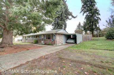 Main picture of 3608 Grandview Dr W