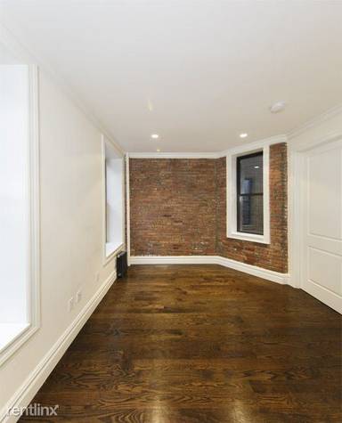 Main picture of 128 2nd Ave