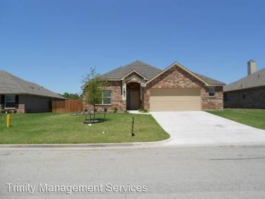 Main picture of 2213 Lorrie Ln