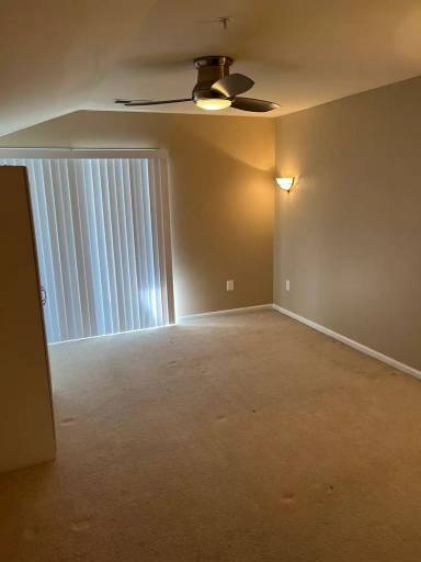 Main picture of 332 Oyster Bay Pl