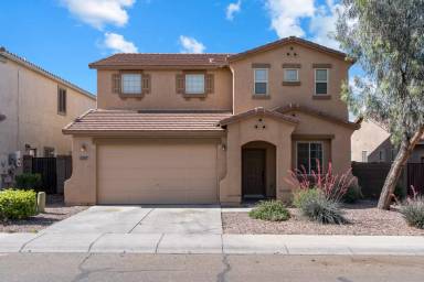 Main picture of 3557 E Odessa Dr