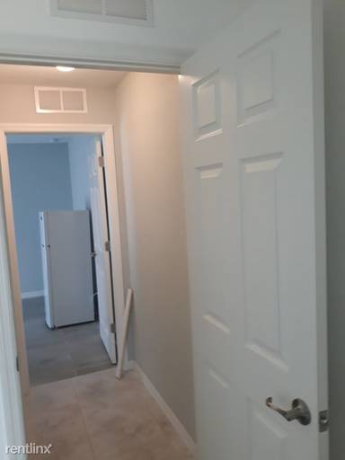 Main picture of 1921 SW 30th Ter