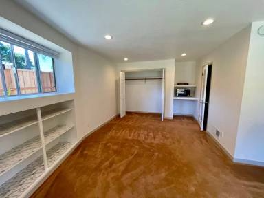 Main picture of 769 Madison St