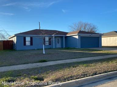 Main picture of 2303 Traverse Dr