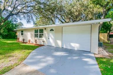 Main picture of 8411 Anay Ct