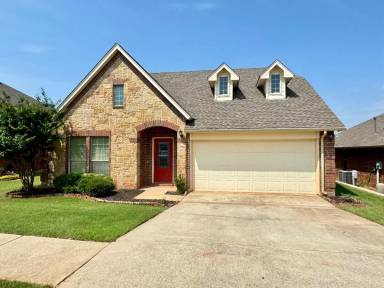 Main picture of 17713 Fruited Plain Ln