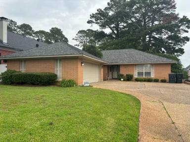 Main picture of 4733 Fairfield Ave