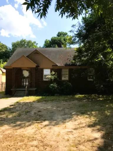 Main picture of 2667 Barron Ave