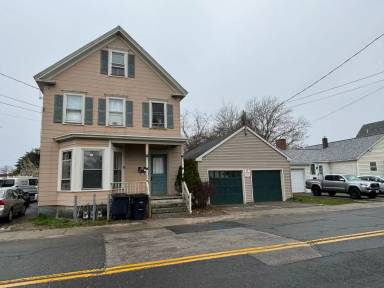 Main picture of 217 Pine St Apartments