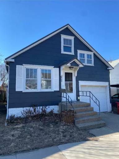 Main picture of 409 Sioux St