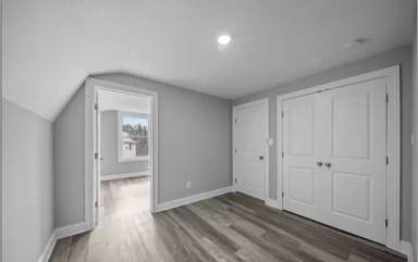 Main picture of 361 Hoover Ave