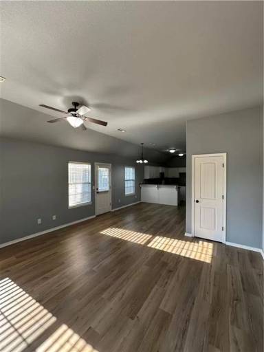 Main picture of 3807 SW Gibson Ave