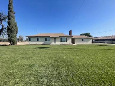 Main picture of 8146 Chino Ave