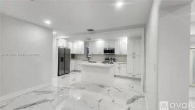 Main picture of 10330 SW 35th Ter