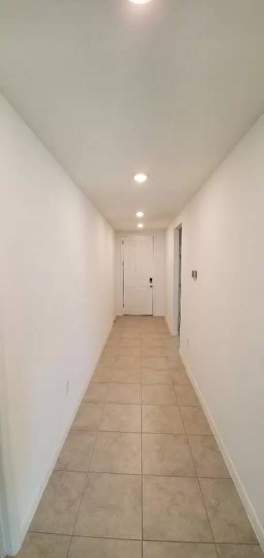 Main picture of 416 McKenna Dr
