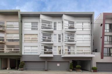 Main picture of 1685 Chestnut St