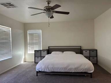 Main picture of 3314 Cave Primrose St