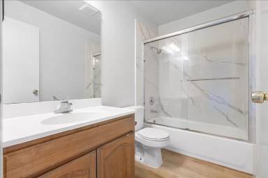 Main picture of 2228 Lincoln Ave