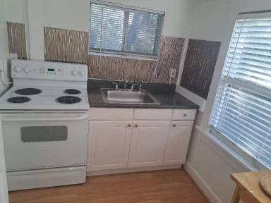 Main picture of 190 Lubeck Rd