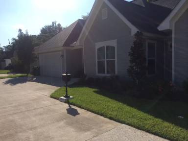 Main picture of 2717 Henderson Bayou Pl