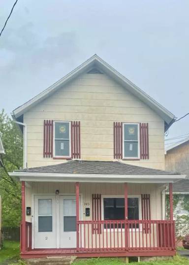 Main picture of 145 Sharpe St