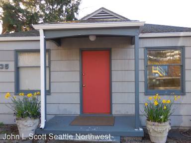 Main picture of 7035 Beach Dr SW