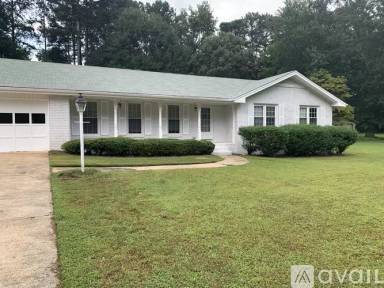 Main picture of 2128 Myra Ln