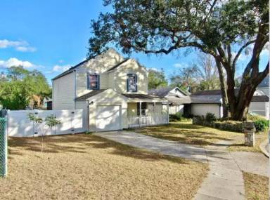 Main picture of 8211 Volusia Pl