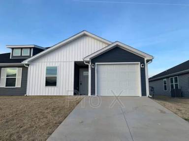 Main picture of 401 Alex Jordan Dr