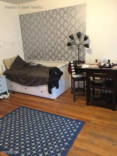 Main picture of 1318 Commonwealth Ave