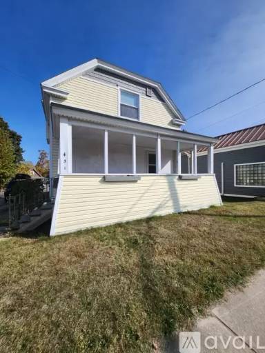 Main picture of 431 Boyne Ave