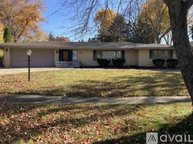 Main picture of 1803 Bradley Rd