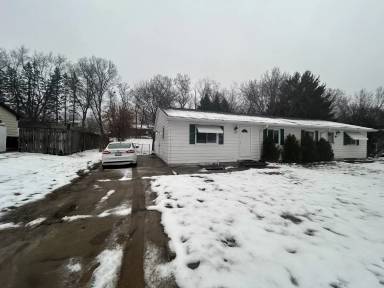 Main picture of 11072 Mountain Ash Ave NW