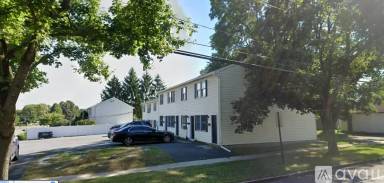 Main picture of 82 Orchard St
