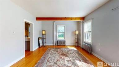 Main picture of 43 Mountain St