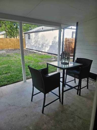Main picture of 231 Coney St