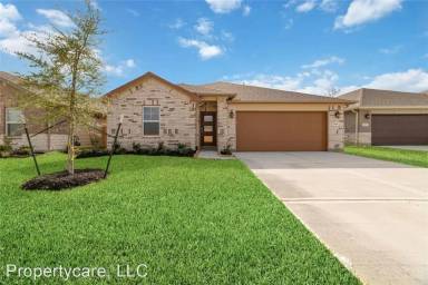 Main picture of 2114 Royal Ann Way