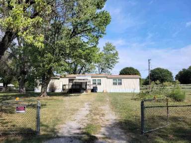 Main picture of 7969 S 67th West Ave