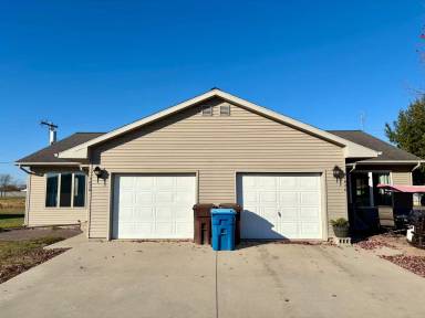Main picture of 1628 S Wayne St