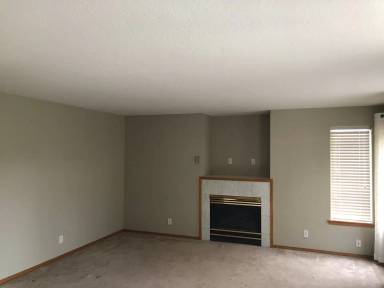 Main picture of 3109 NE Cromwell Ct