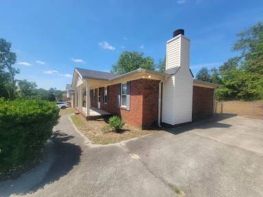 Main picture of 2803 Ptarmigan Rd