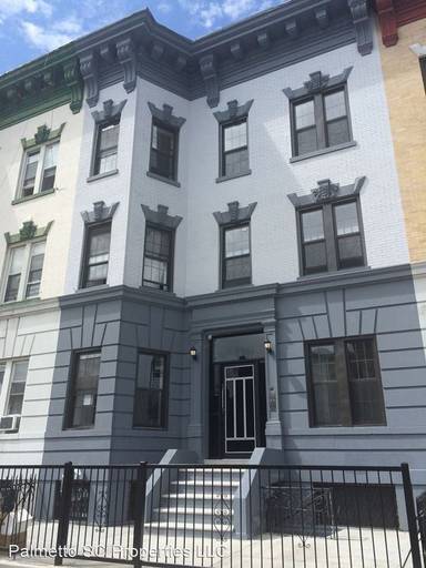 Main picture of 1279 Saint Johns Pl