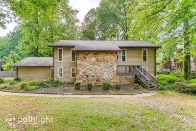 Main picture of 4990 Shannon Way SW