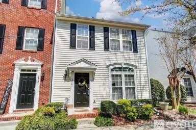 Main picture of 12761 Bullock Greenway Blvd